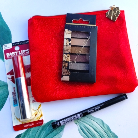 Makeup Set - Picture 1 of 8